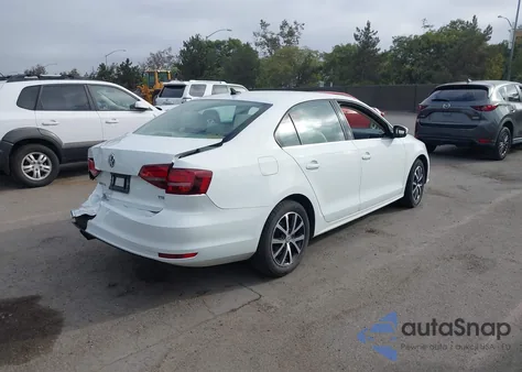 2018 Volkswagen Jetta 1.4T Se/1.4T Wolfsburg Edition из США, поврежденный, VIN 3VWDB7AJ9JM253518